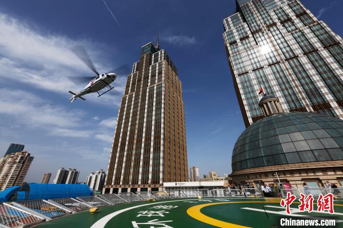 Shanghai  lança primeira rota turística personalizada de baixa altitude no centro da cidade