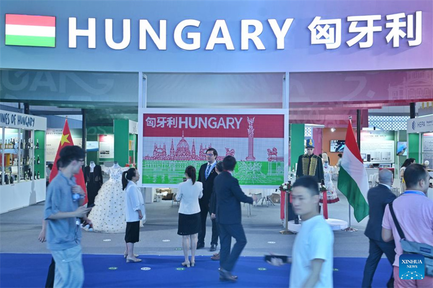 20ª Feira Internacional da China Ocidental atrai mais de 3.000 empresas