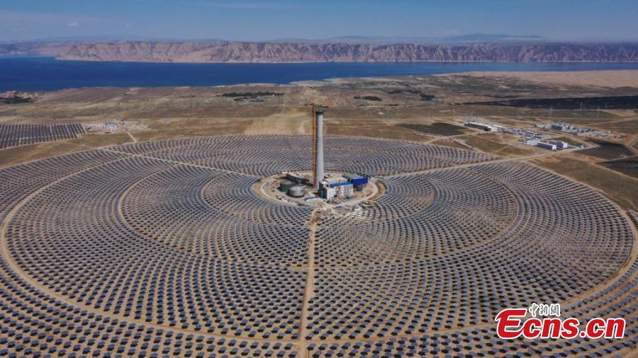 Projeto fotovoltaico e térmico de 1 milhão de quilowatts em construção em Qinghai