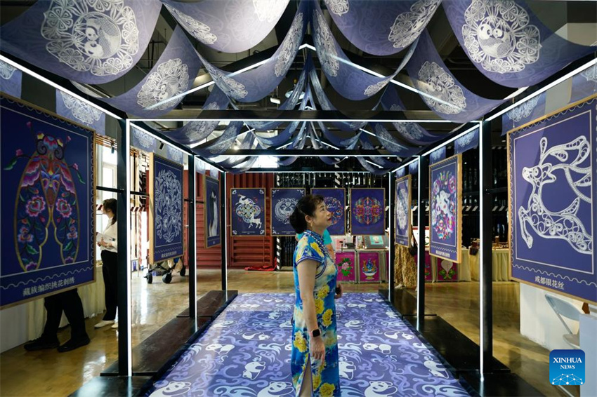 9º Festival Internacional de Patrimônio Cultural Imaterial é inaugurado em Chengdu