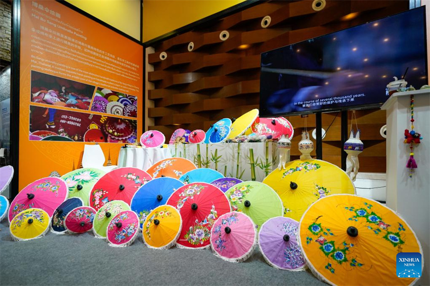 9º Festival Internacional de Patrimônio Cultural Imaterial é inaugurado em Chengdu