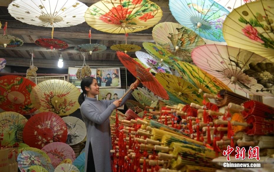 Sombrinhas de Fenshui: tradição centenária de arte oriental encanta com elegância