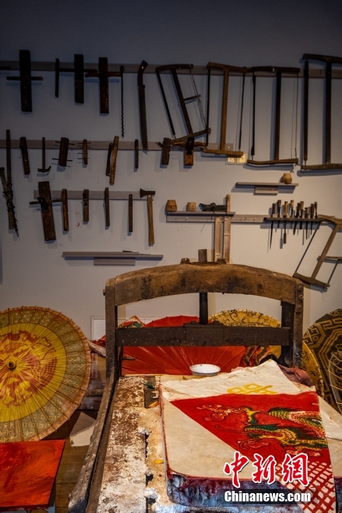 Sombrinhas de Fenshui: tradição centenária de arte oriental encanta com elegância