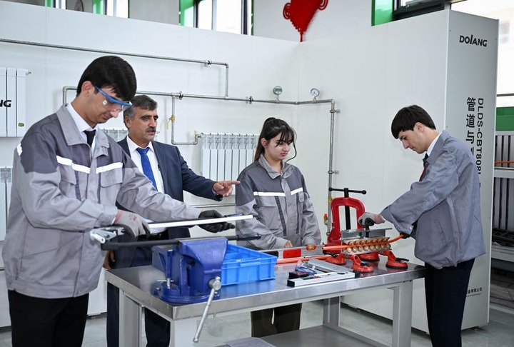 Ao longo da antiga Rota da Seda, Xi Jinping cultiva novos laços com a Ásia Central