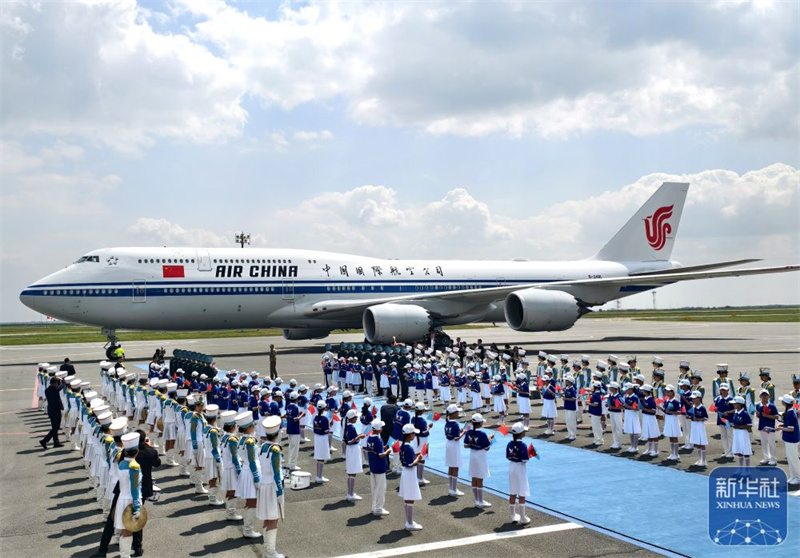 Xi Jinping chega a Astana para Cúpula China-Ásia Central