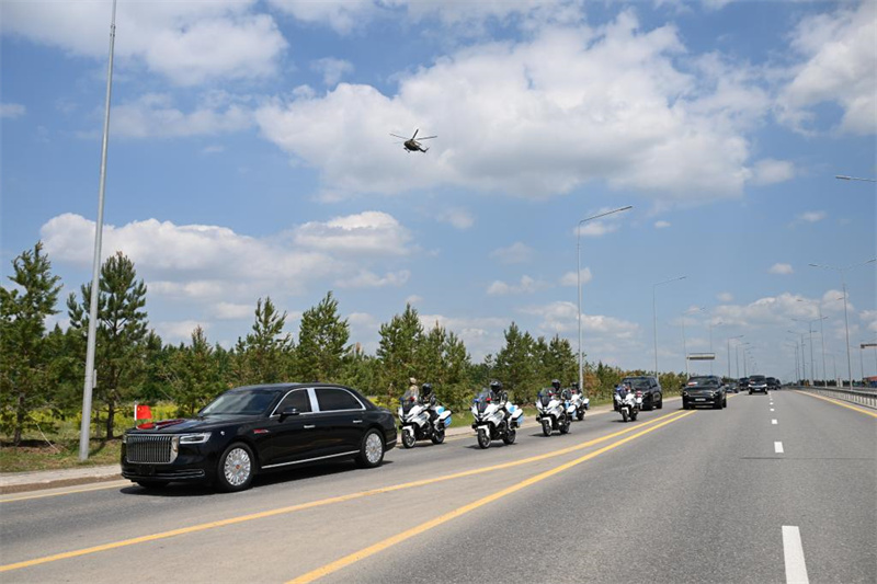 Xi Jinping chega a Astana para Cúpula China-Ásia Central