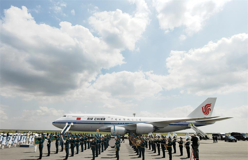 Xi Jinping chega a Astana para Cúpula China-Ásia Central