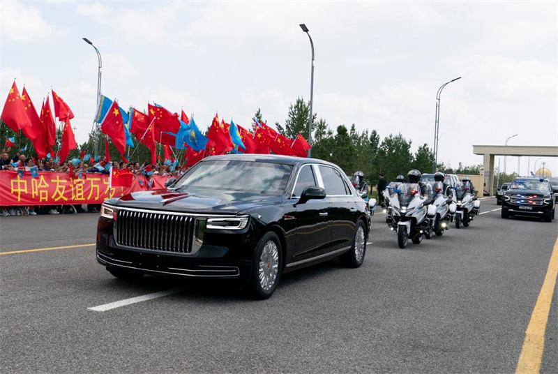Xi Jinping chega a Astana para Cúpula China-Ásia Central