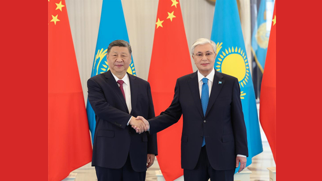 Xi Jinping diz que China está pronta para trabalhar com Cazaquistão para contribuir mais para paz e desenvolvimento regionais e mundiais