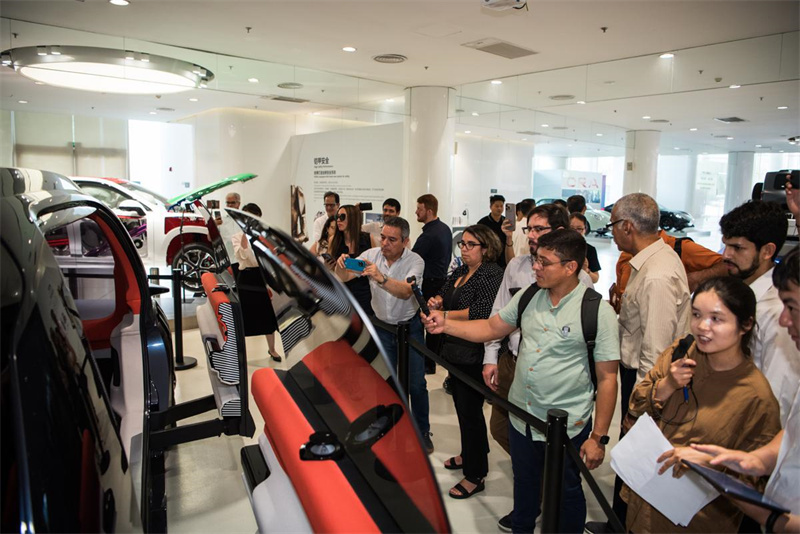 Acadêmicos latino-americanos estudam modelo de modernização de Hebei