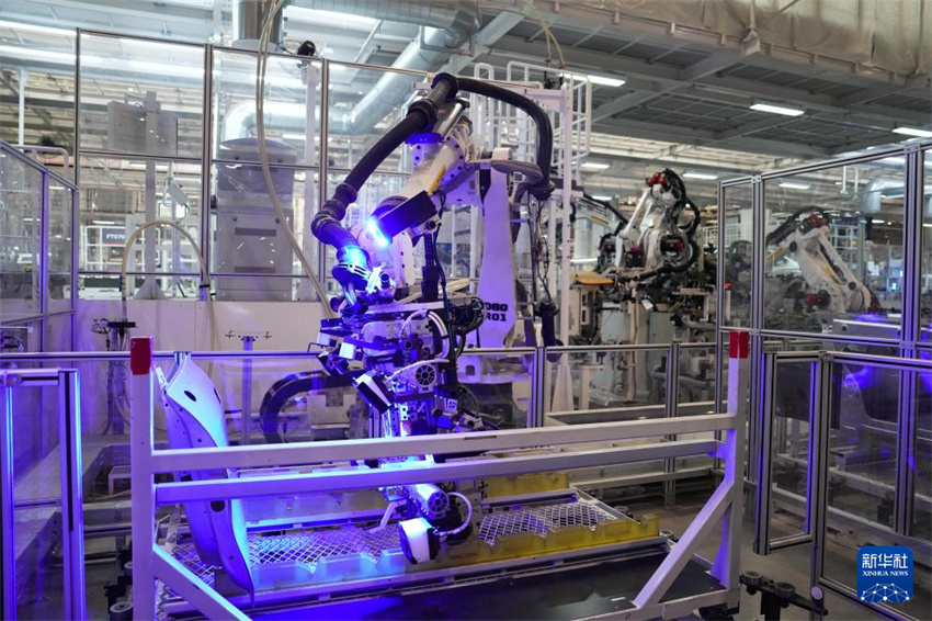 Fábrica de Automóveis Xiaomi produz veículo de nova energia em 76 segundos