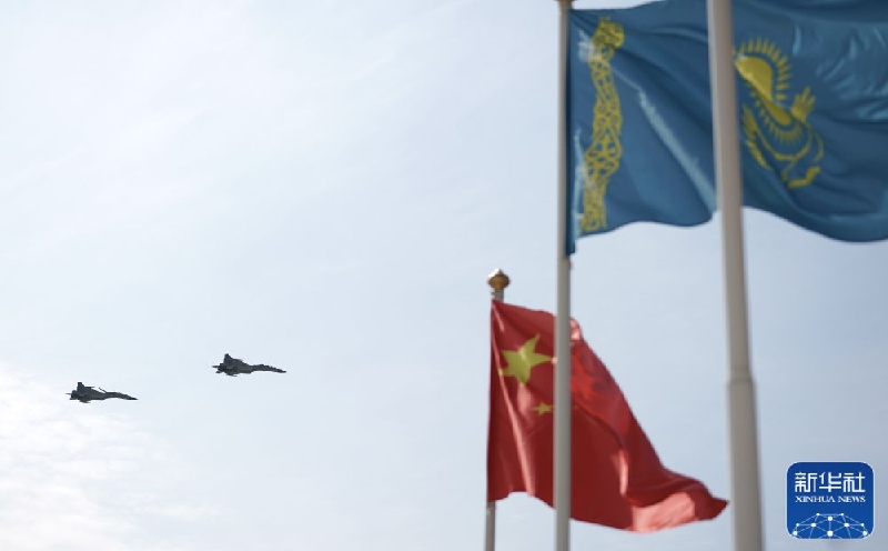 Xi Jinping deixa Astana após participar da segunda Cúpula China-Ásia Central