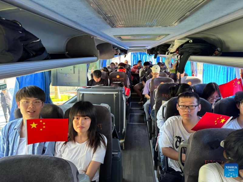 119 chineses evacuados de Israel para o Egito