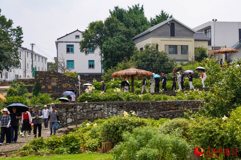 China em Movimento: arte impulsiona revitalização rural no condado de Ninghai, leste da China