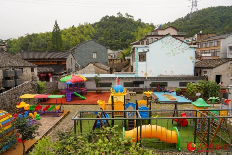 China em Movimento: arte impulsiona revitalização rural no condado de Ninghai, leste da China