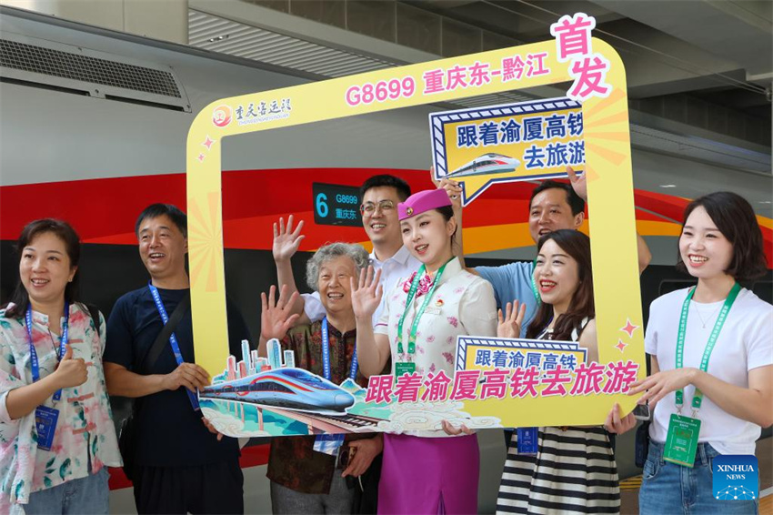 Importante ligação ferroviária de alta velocidade é inaugurada no sudoeste da China
