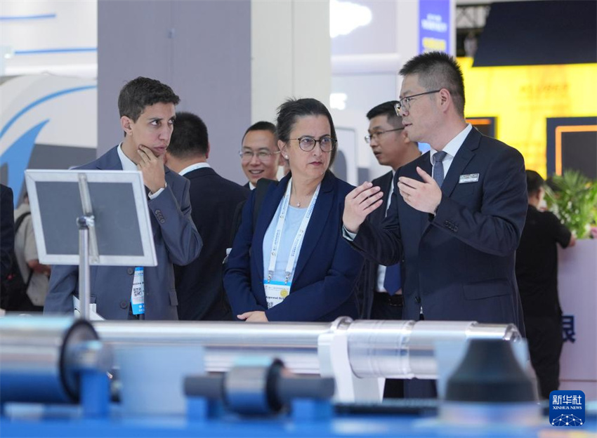 17ª Exposição Internacional de Tecnologia e Equipamentos Ferroviários Modernos da China é inaugurada em Beijing