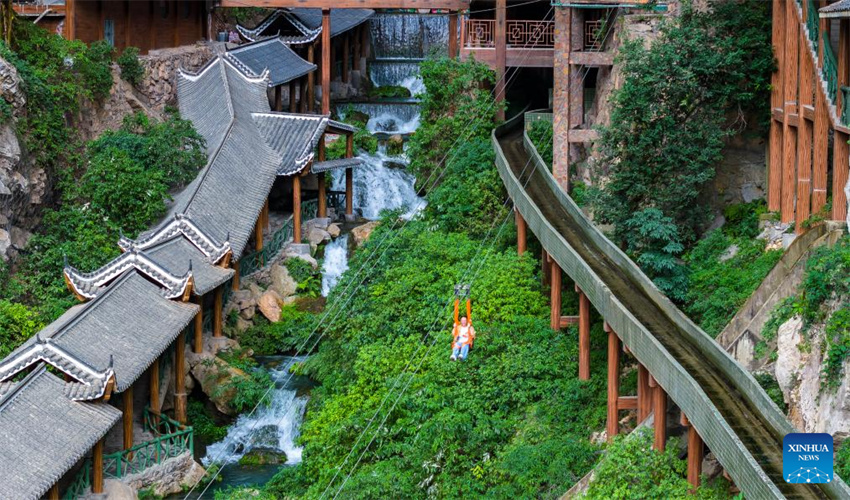 China: Enshi integra eventos esportivos com turismo para impulsionar revitalização rural