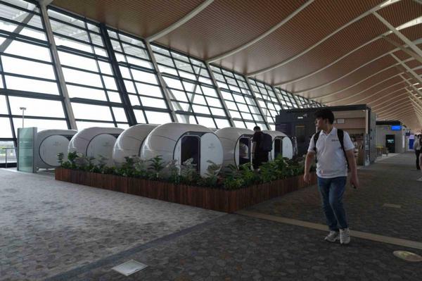 Shanghai: Aeroporto de Pudong moderniza instalações para viajantes