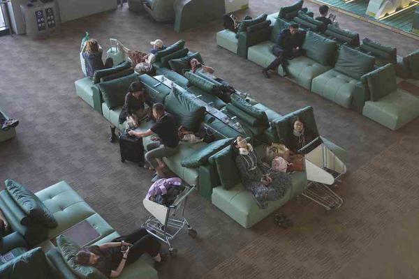 Shanghai: Aeroporto de Pudong moderniza instalações para viajantes