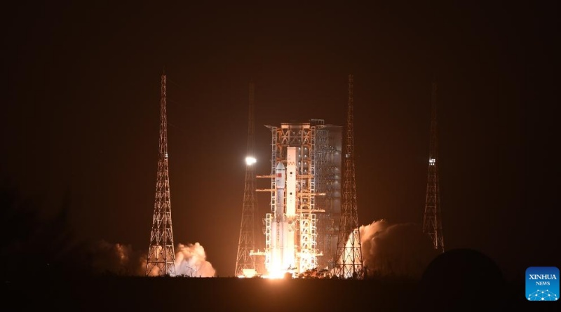 China lança nave de carga Tianzhou-9 para enviar suprimentos para a estação espacial