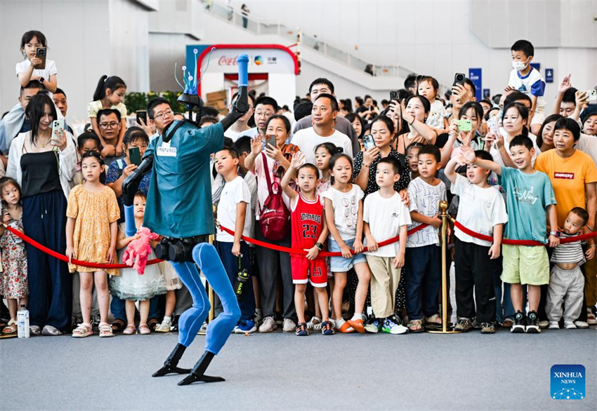Exposição Mundial da Indústria Inteligente 2025 realizada em Chongqing, sudoeste da China