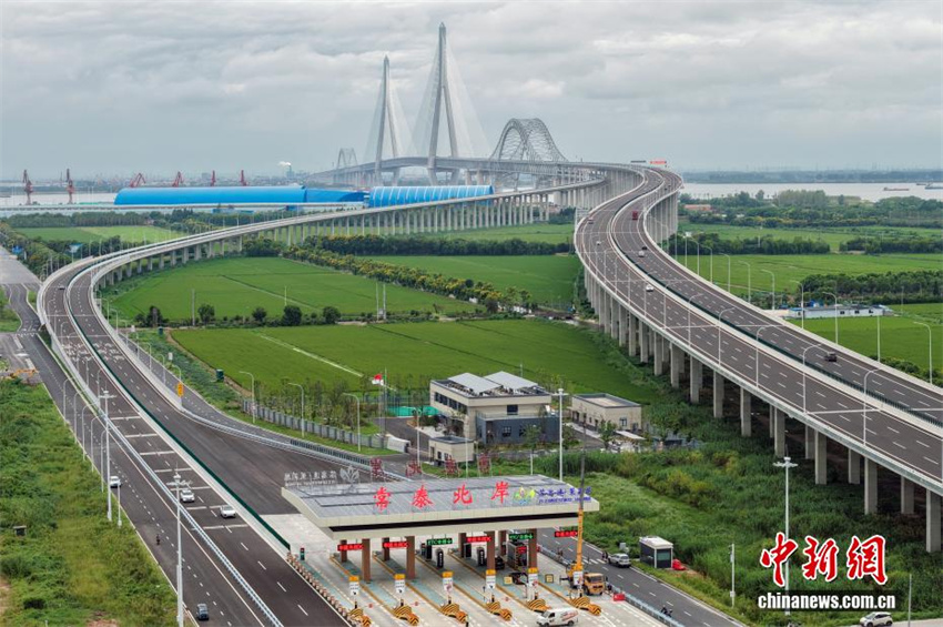 Ponte Changtai: inaugurada maior ponte estaiada do mundo em vão único sobre o rio Yangtze