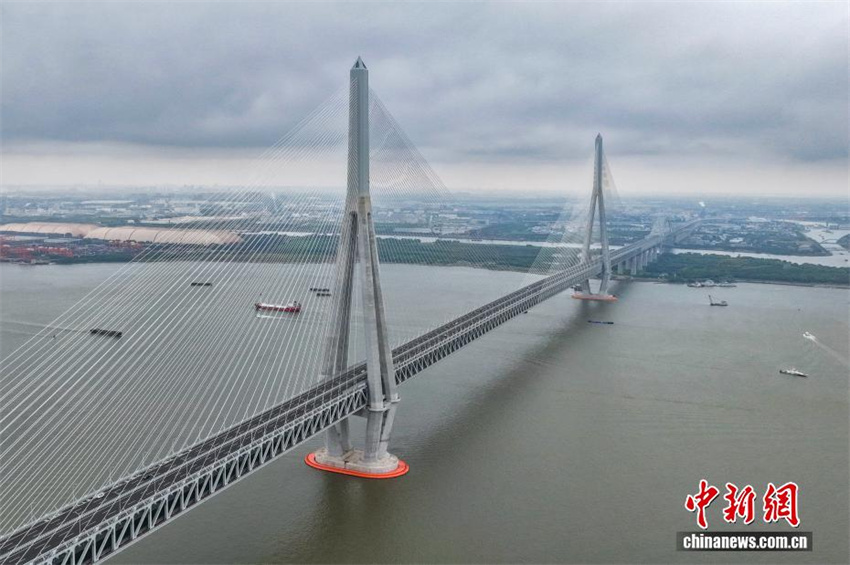 Ponte Changtai: inaugurada maior ponte estaiada do mundo em vão único sobre o rio Yangtze