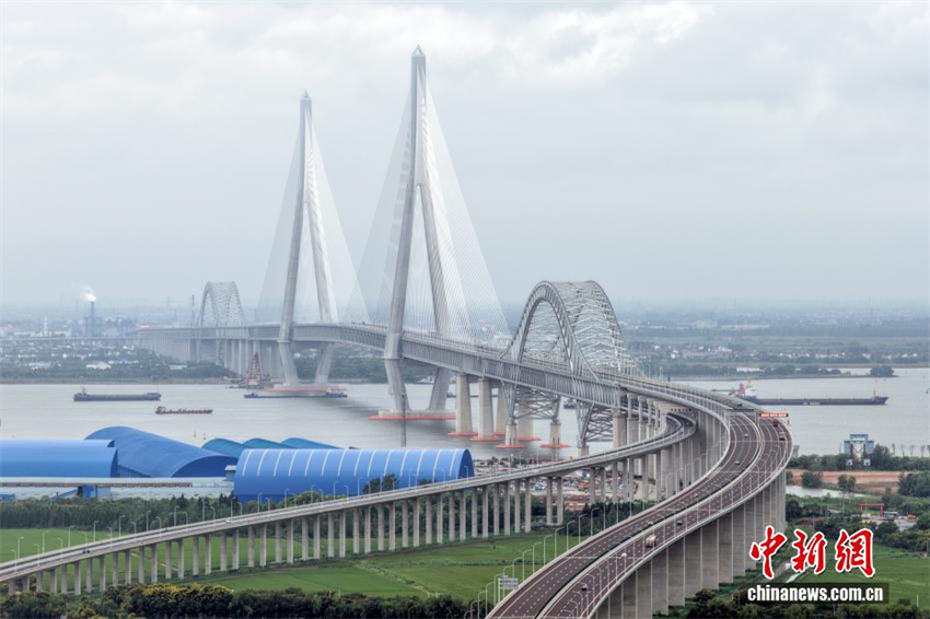 Ponte Changtai: inaugurada maior ponte estaiada do mundo em vão único sobre o rio Yangtze