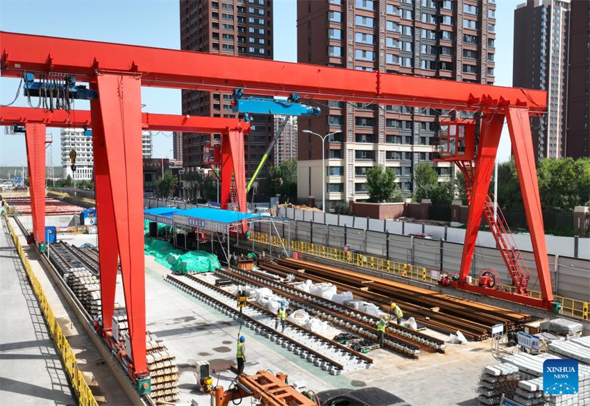 Rede de metrô aumenta em Shijiazhuang, norte da China
