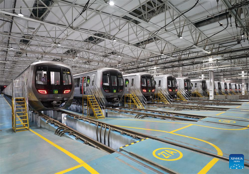 Rede de metrô aumenta em Shijiazhuang, norte da China