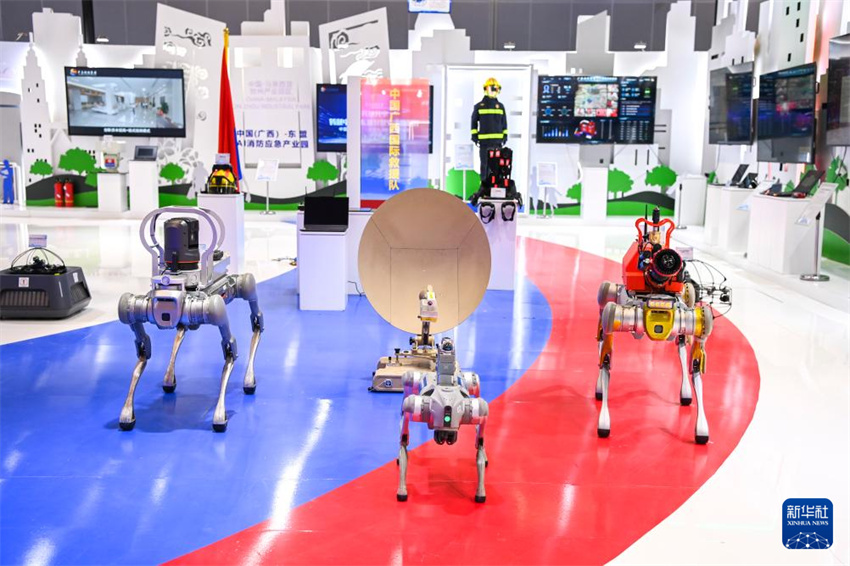 22ª Expo China-ASEAN é inaugurada em Nanning, sul da China