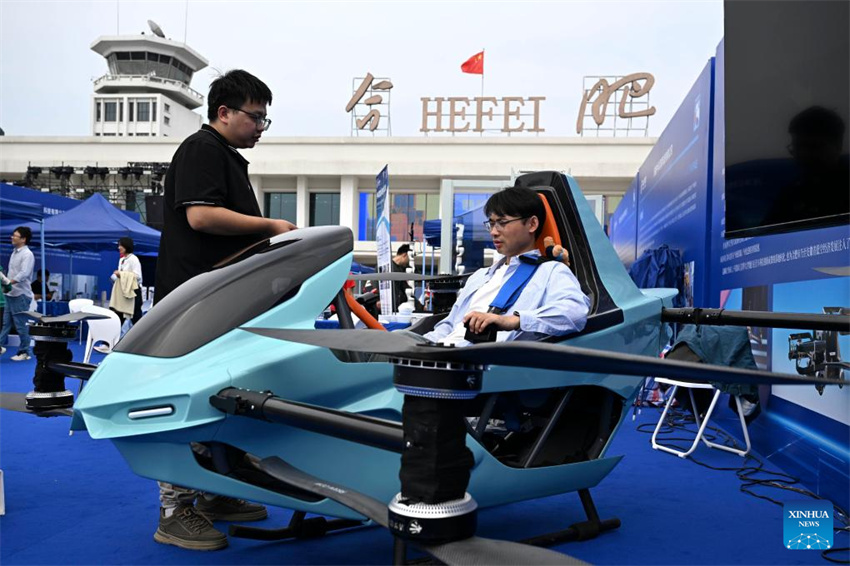 Tecnologia não tripulada em destaque na Convenção Mundial de Manufatura de 2025 em Hefei