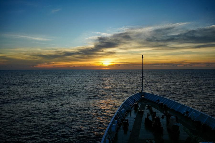 Guarda Costeira Chinesa realiza patrulhas policiais no Mar da China Meridional