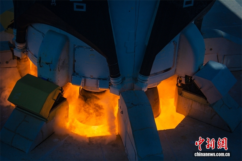 Foguete reutilizável Zhuque-3 conclui o ensaio combinado de abastecimento e o teste de ignição estática