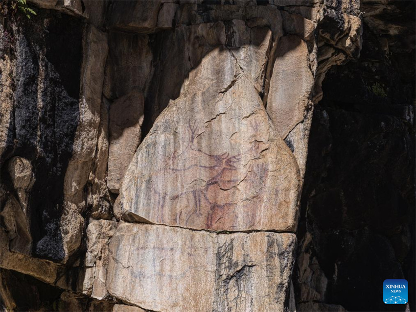 Galeria: pinturas rupestres de 8.000 anos em Sichuan, sudoeste da China