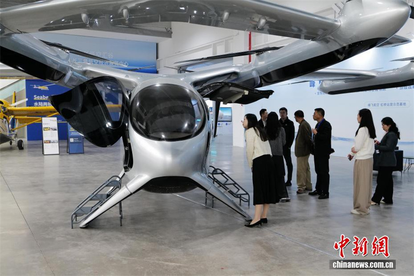 Galeria: produtos da economia de baixa altitude em exposição em Shanghai