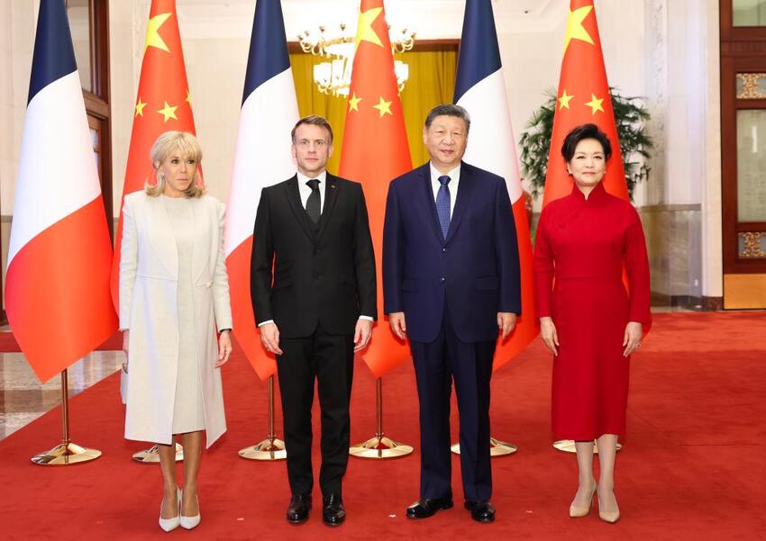 Xi Jinping mantém conversas com Macron e pede maior cooperação em múltiplas áreas