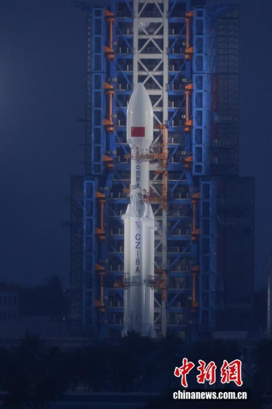 Foguete Longa Marcha-8A da China lança satélites da internet