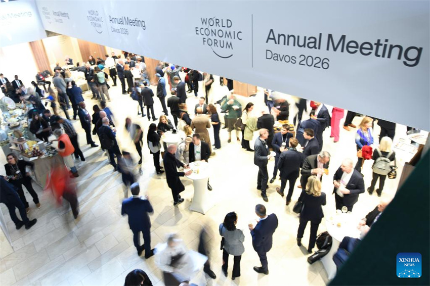 Fórum Econômico Mundial de 2026 é inaugurado em Davos, Suíça