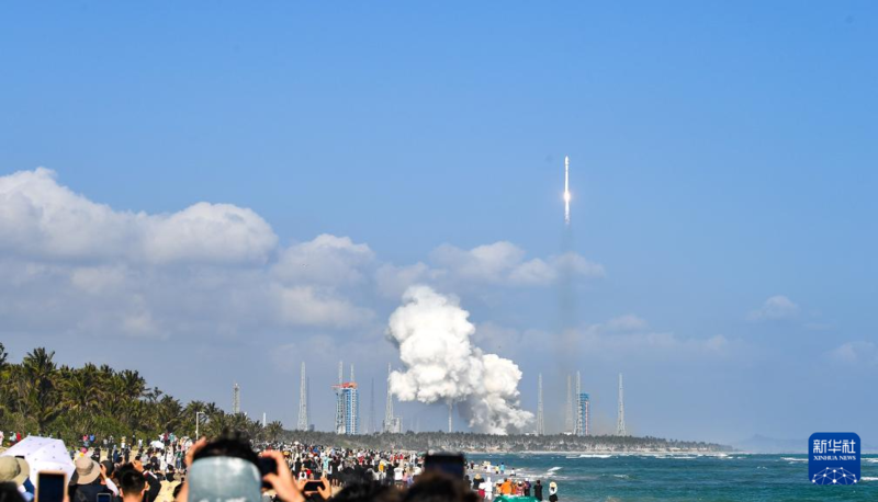 China lança novo grupo de satélites de internet