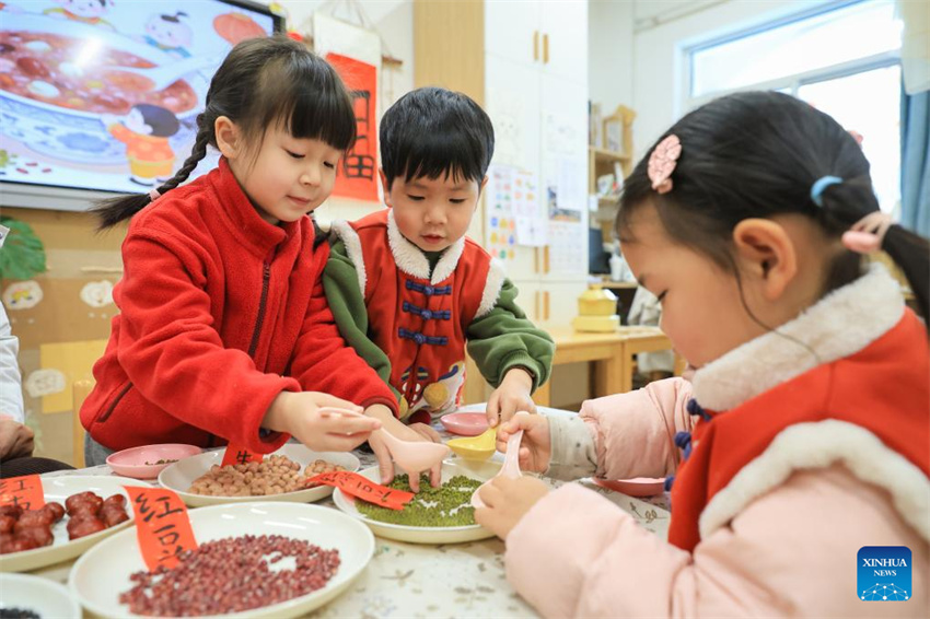 China celebra Festival de Laba