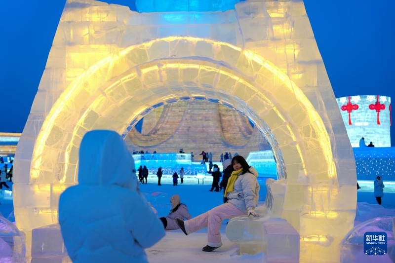Galeria: espetáculo de luzes e encantos no Mundo de Gelo e Neve de Harbin