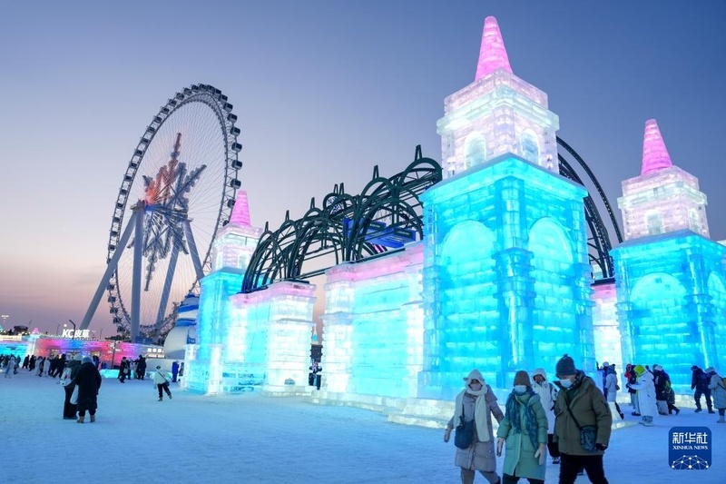 Galeria: espetáculo de luzes e encantos no Mundo de Gelo e Neve de Harbin