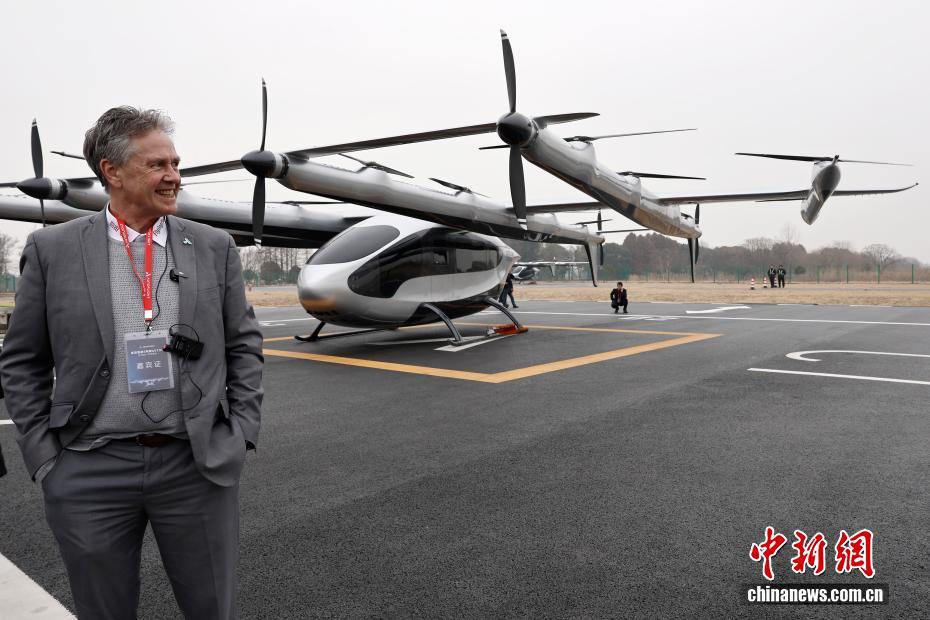 China apresenta o modelo V5000 Sky Dragon, primeiro eVTOL de 5 toneladas do mundo