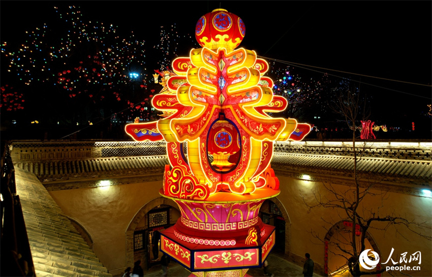 Henan: cavernas subterrâneas se iluminam para o Festival das Lanternas