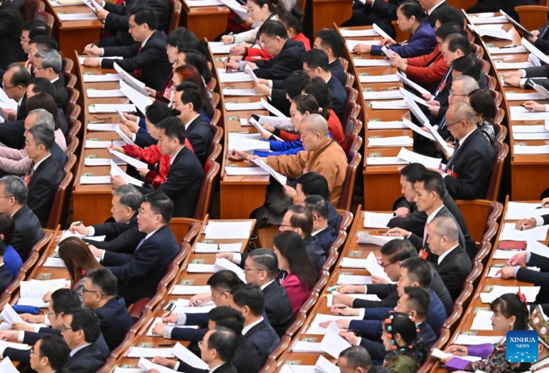Legislatura nacional da China realiza segunda reunião plenária
