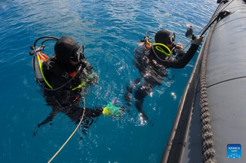 Navio Sandu da Guarda Costeira da China realiza patrulhas no Mar do Sul da China