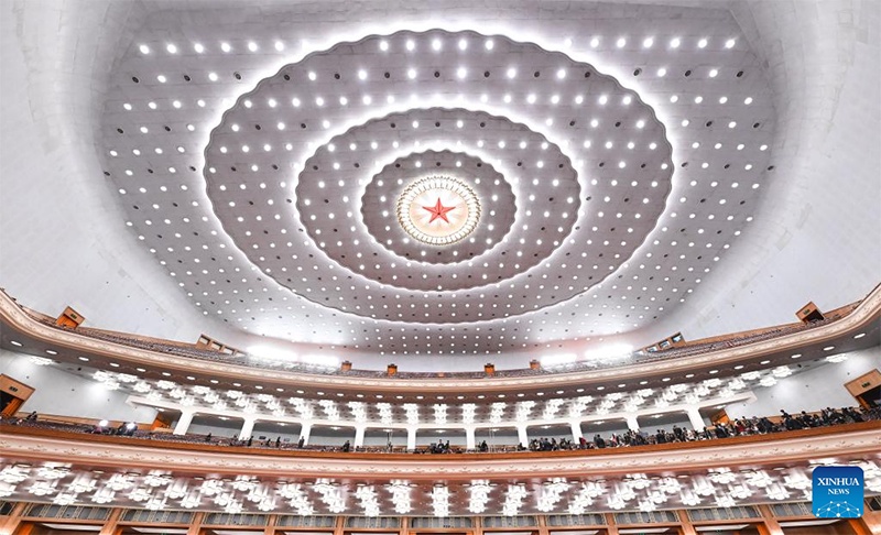 Legislatura nacional da China realiza reunião de encerramento da sessão anual