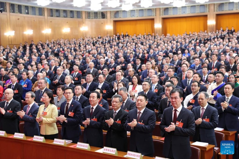 Legislatura nacional da China realiza reunião de encerramento da sessão anual